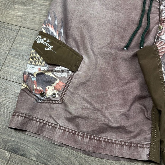 Vintage Y2K Billabong Swim Suit Mens 38 Brown Tattoo Art Board Shorts Trunks - Picture 4 of 7